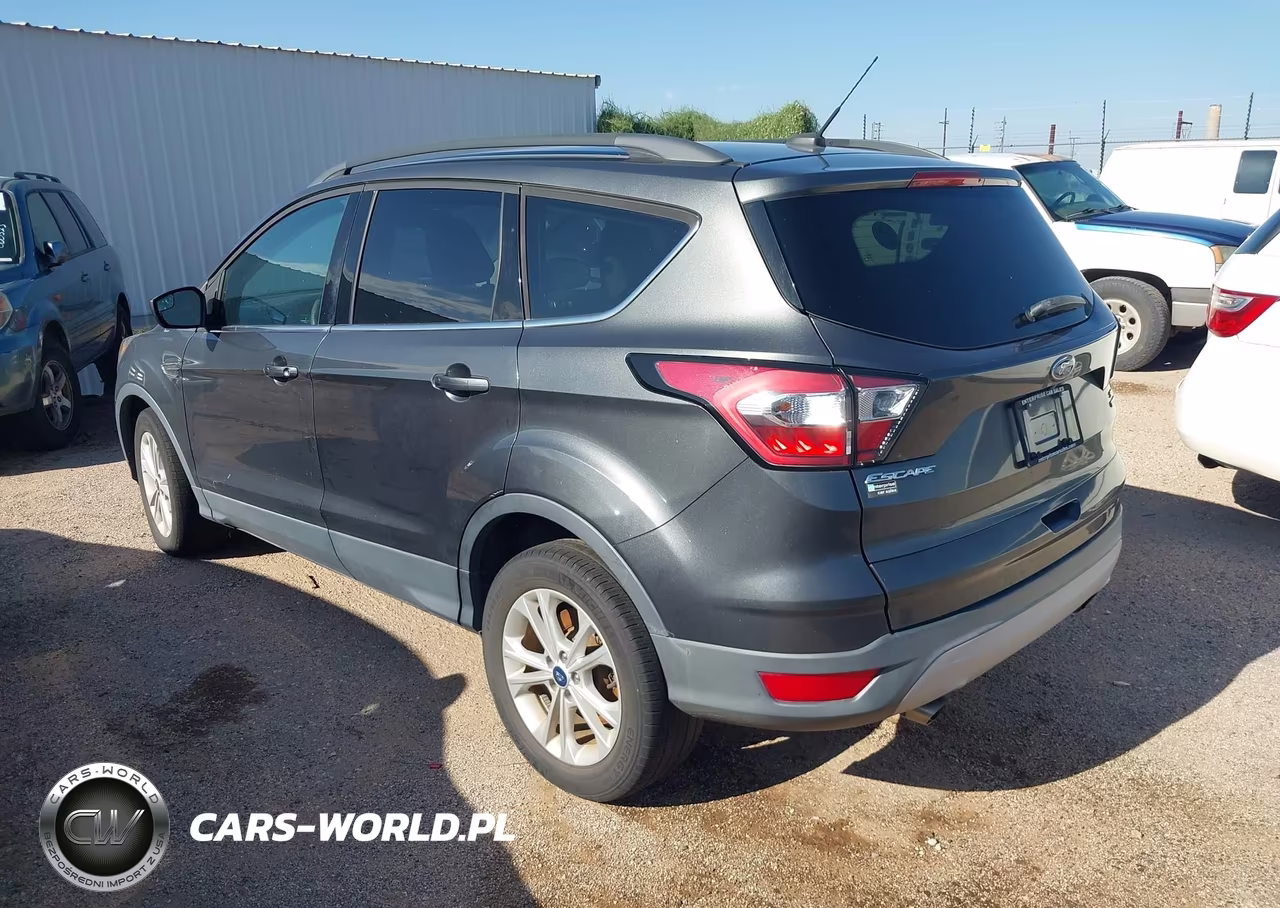 2018 Ford Escape Se VIN:1FMCU0GD5JUB15418 - 3