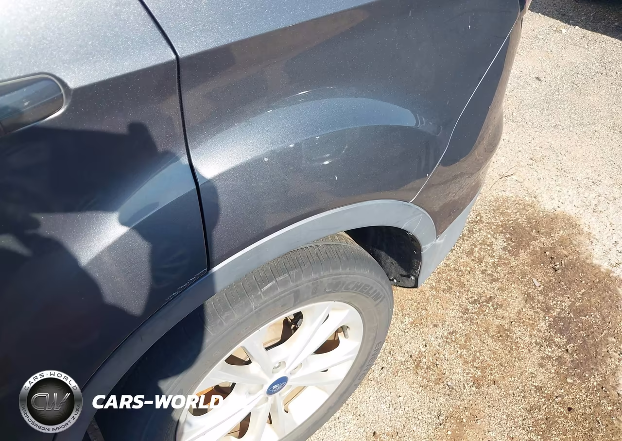 2018 Ford Escape Se VIN:1FMCU0GD5JUB15418 - 6