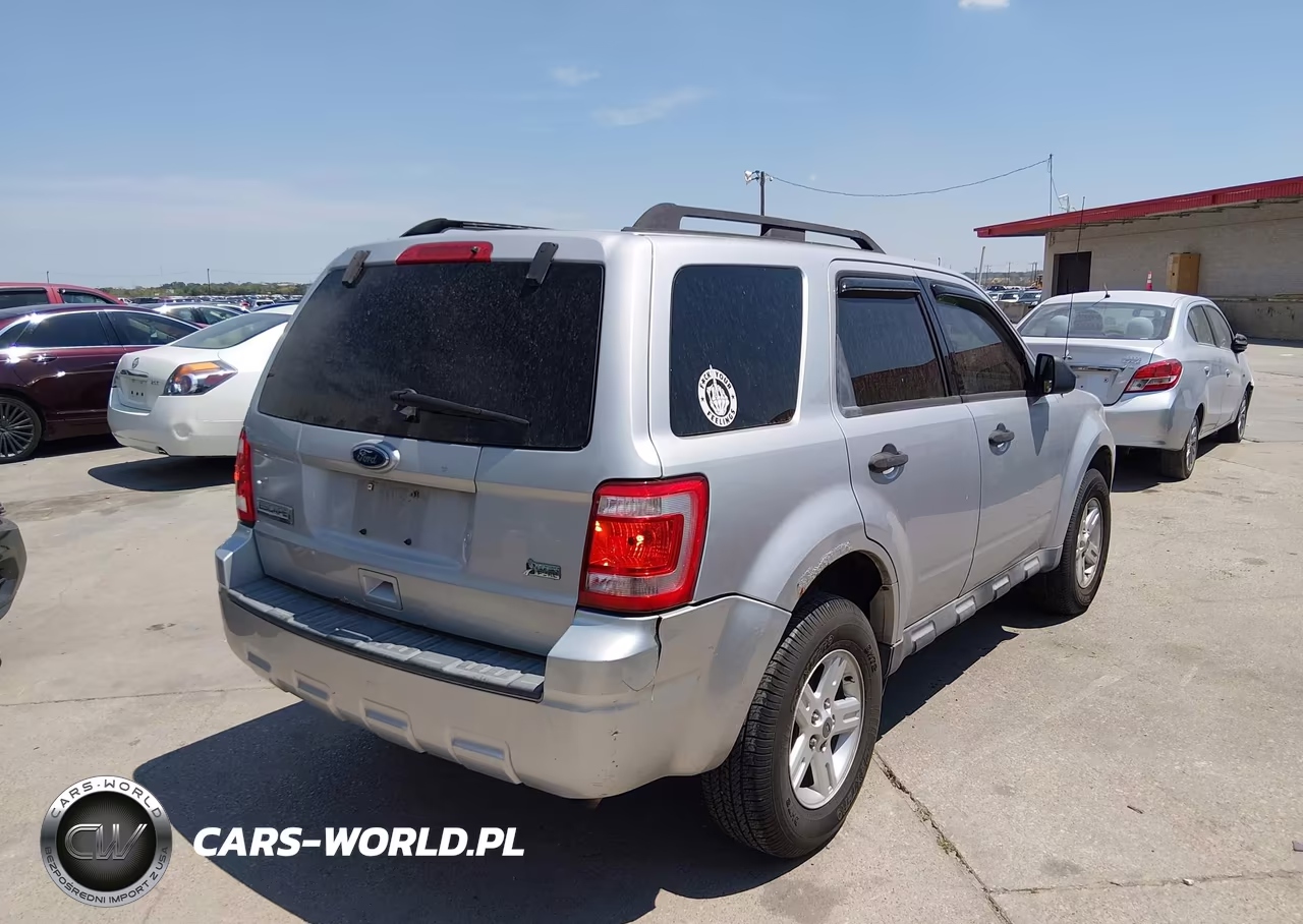 2011 Ford Escape Xlt VIN:1FMCU0DGXBKA31901 - 4