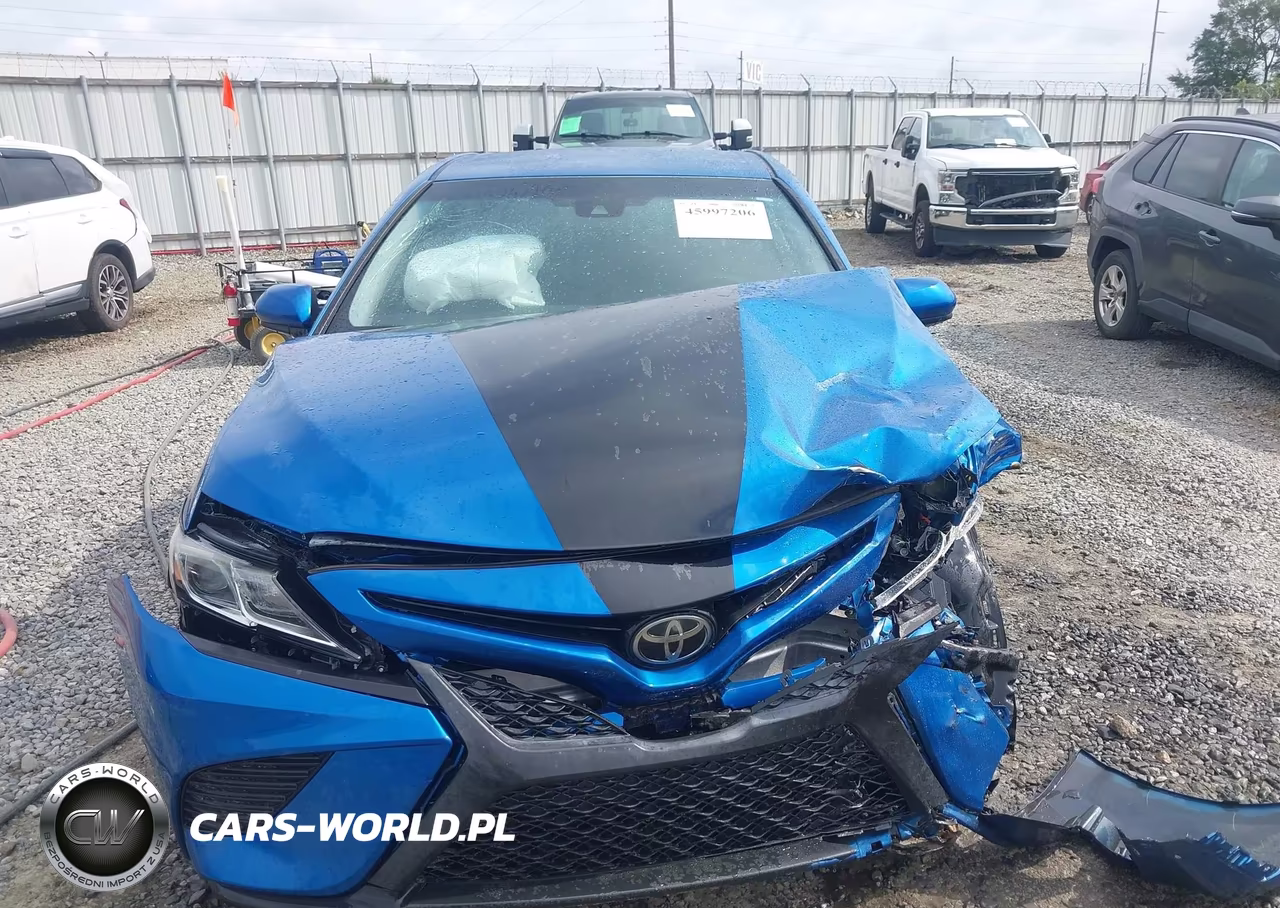2018 Toyota Camry Se VIN:4T1B11HK1JU033306 - 11