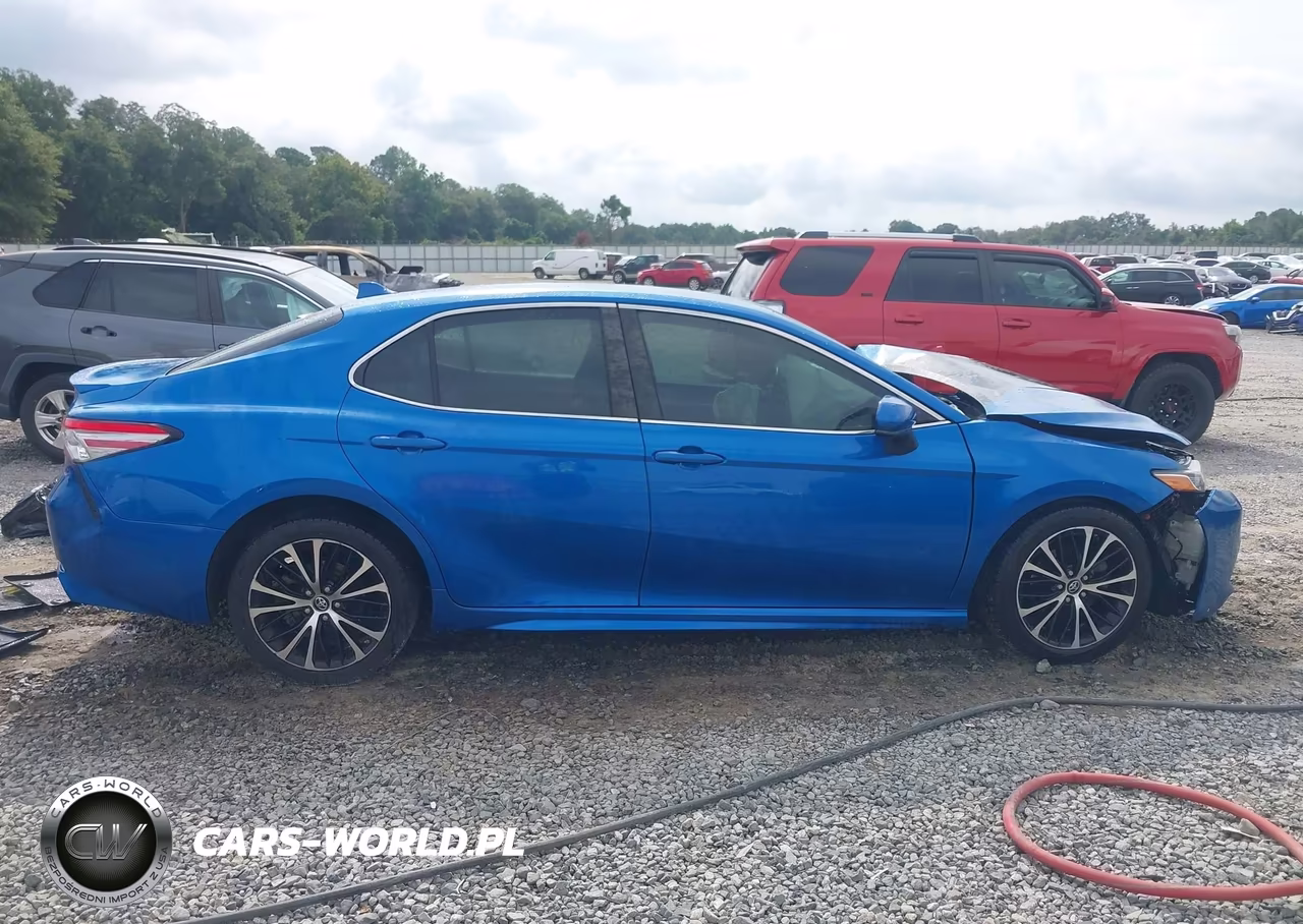 2018 Toyota Camry Se VIN:4T1B11HK1JU033306 - 12