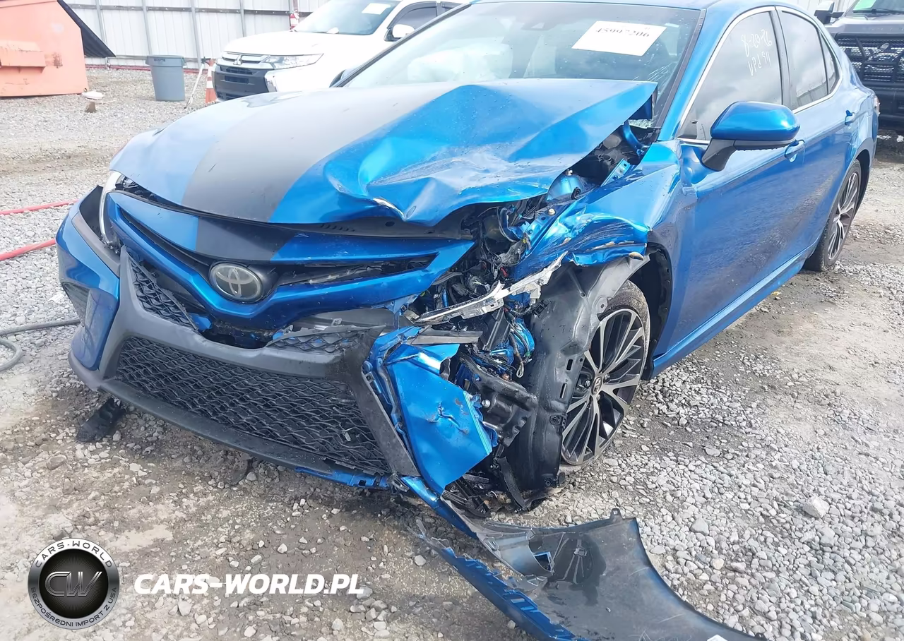 2018 Toyota Camry Se VIN:4T1B11HK1JU033306 - 6