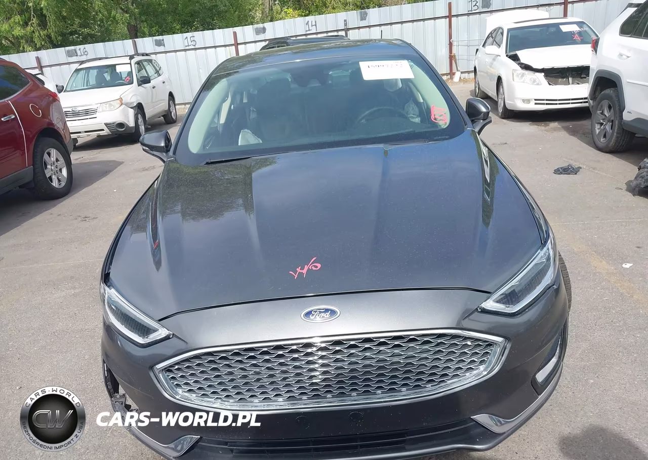 2020 Ford Fusion Hybrid Titanium VIN:3FA6P0RU1LR112828 - 12