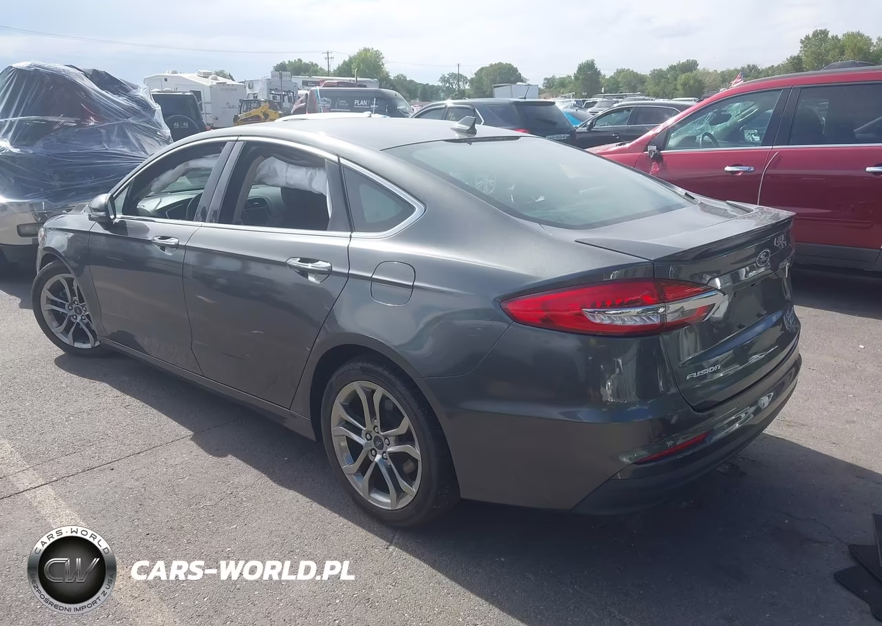 2020 Ford Fusion Hybrid Titanium VIN:3FA6P0RU1LR112828 - 3