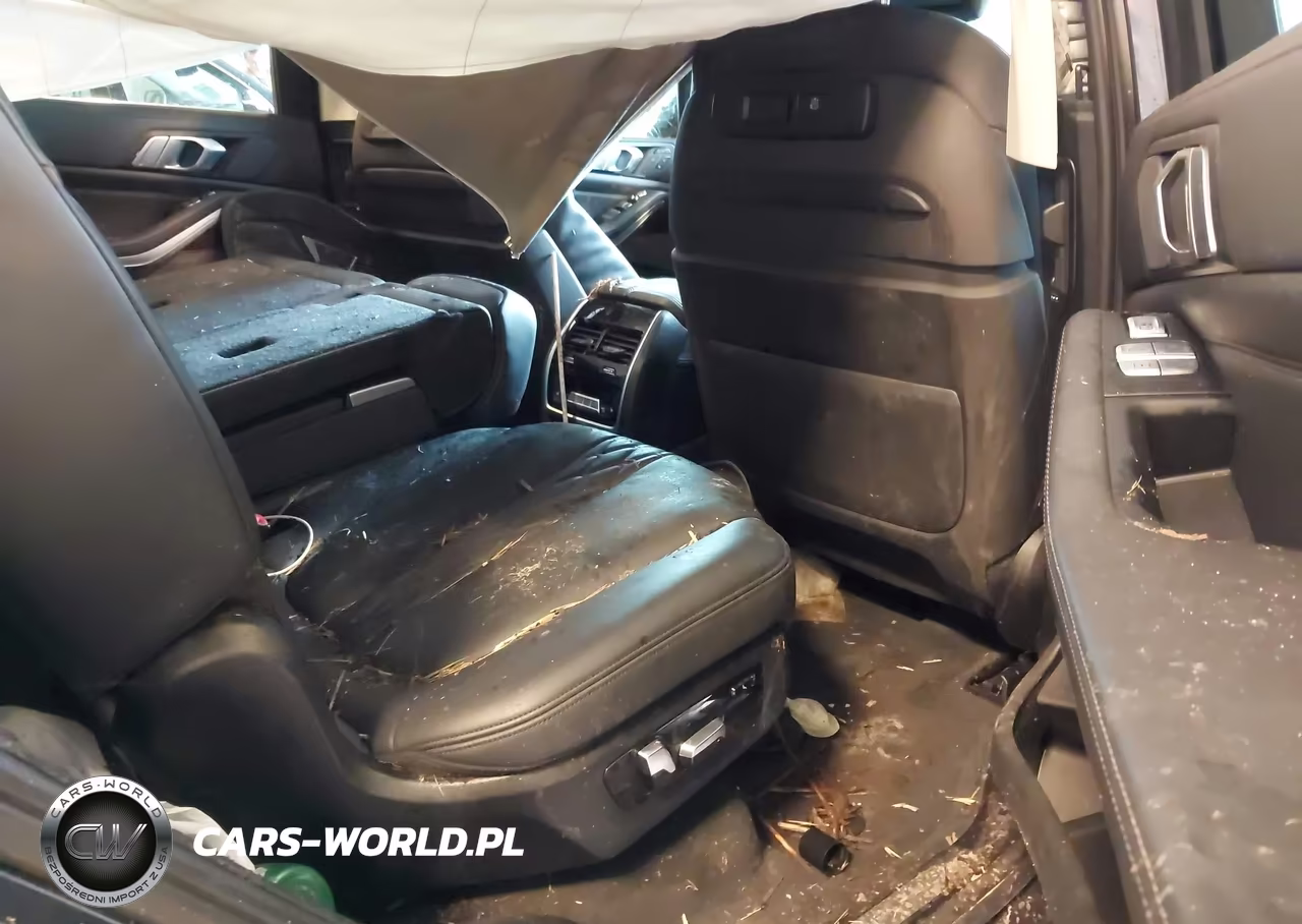 2020 BMW X7 xDrive40I VIN:5UXCW2C09L9A00826 - 8