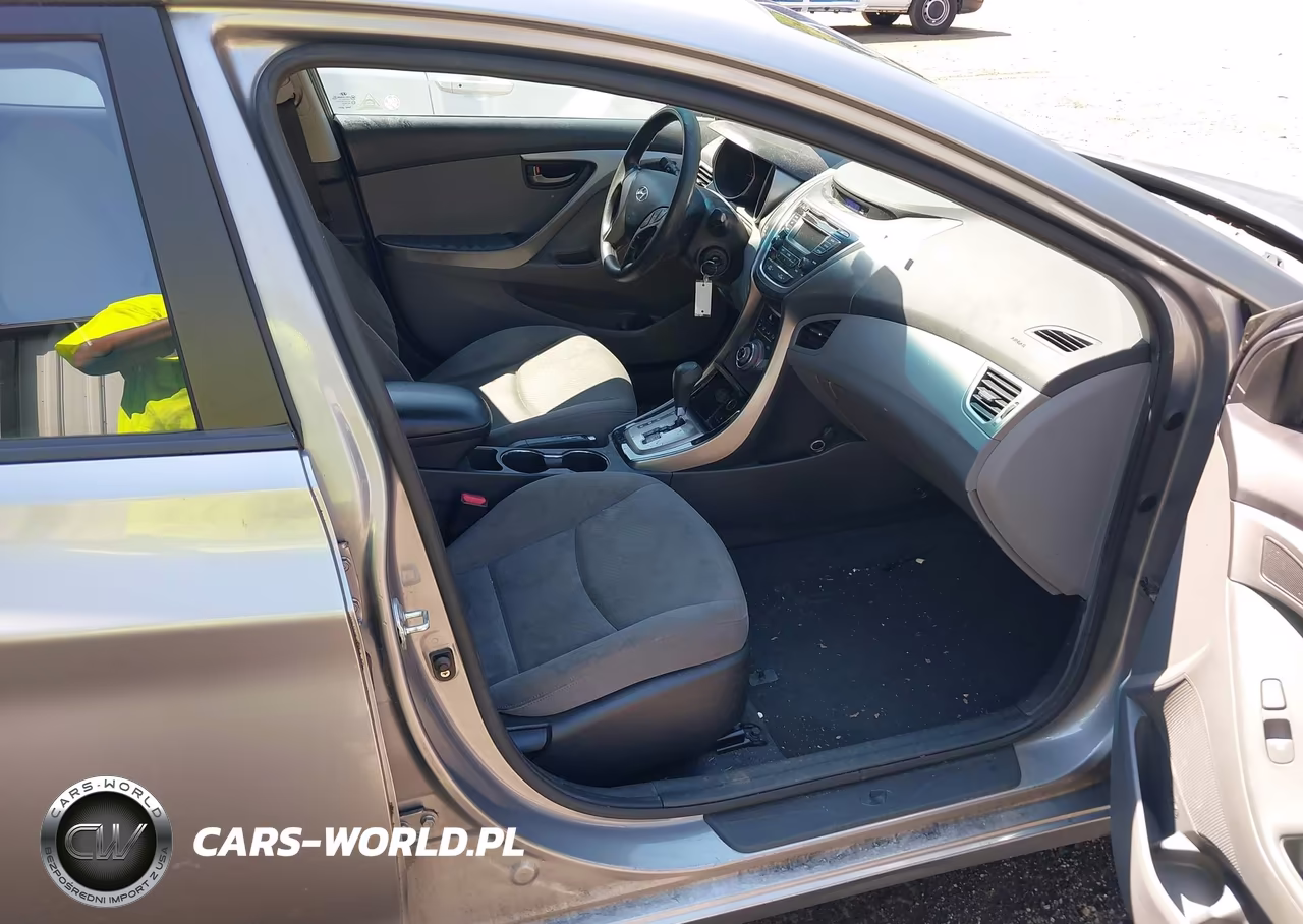 2013 Hyundai Elantra Gls VIN:KMHDH4AE3DU921618 - 5