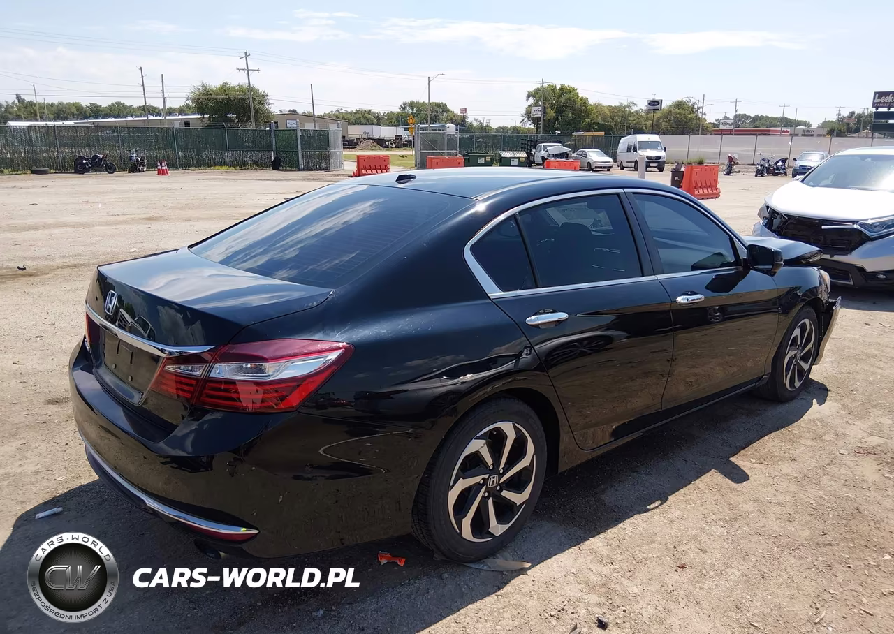 2017 Honda Accord Ex VIN:1HGCR2F74HA131930 - 4