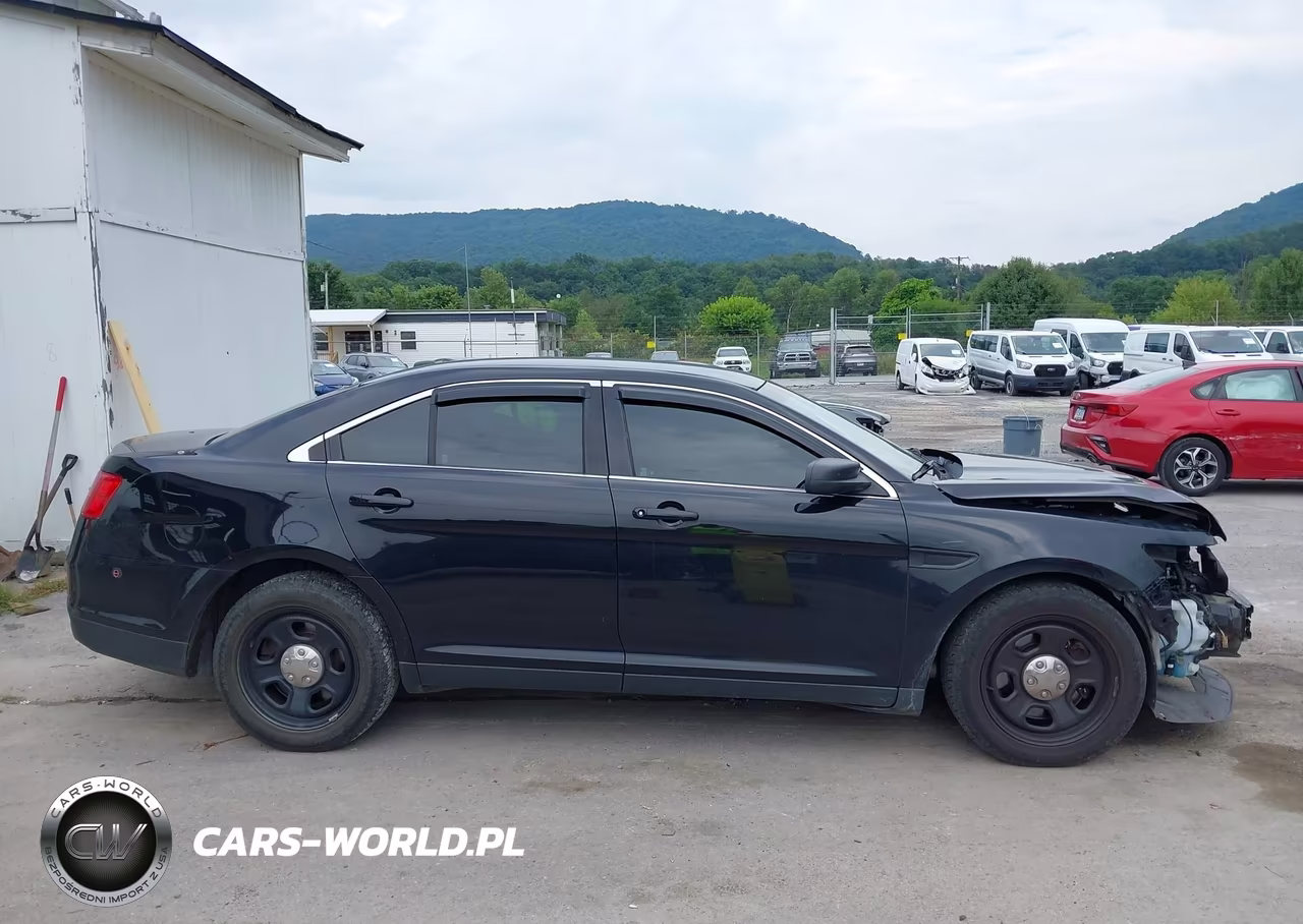 2018 Ford Police Interceptor VIN:1FAHP2MK2JG128163 - 14