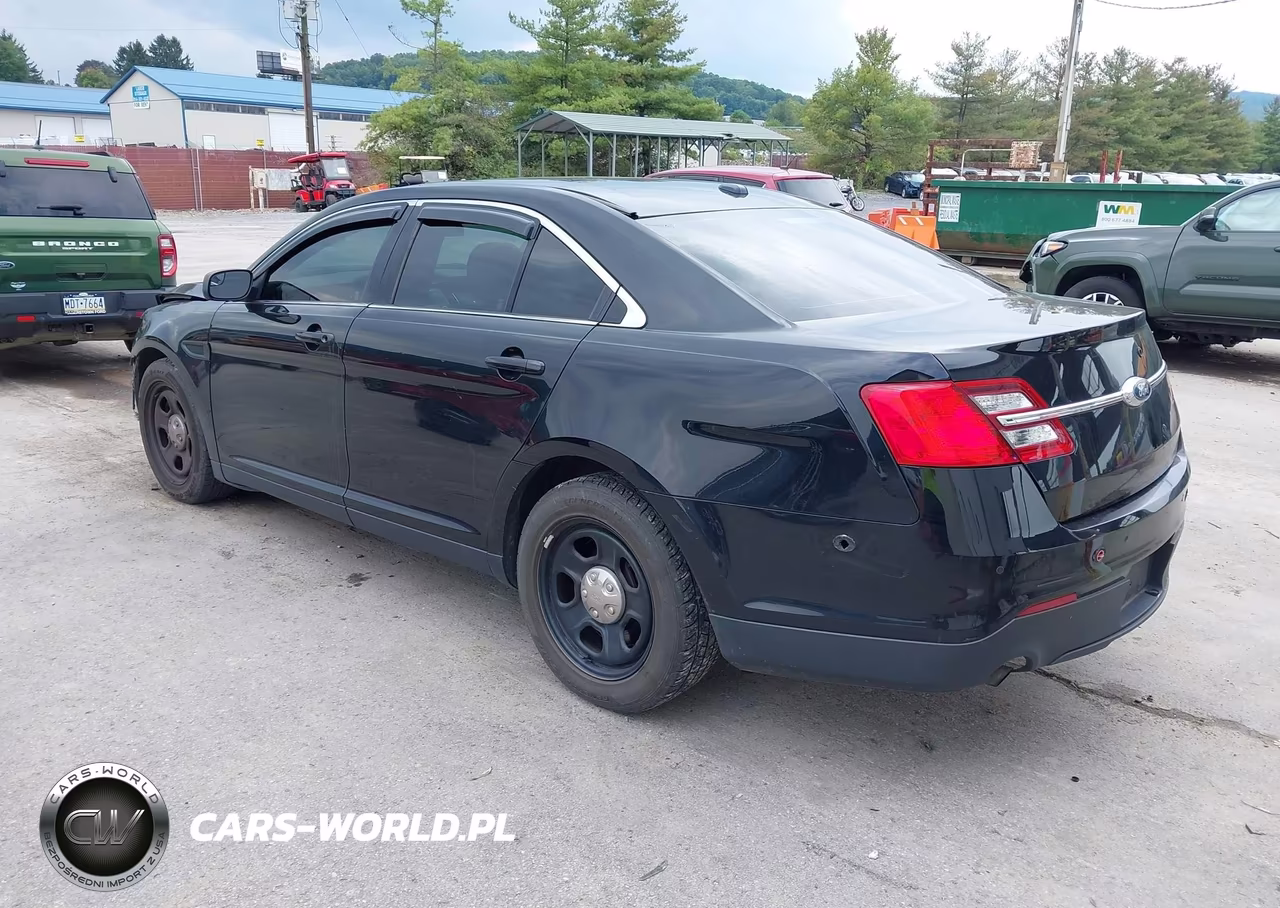2018 Ford Police Interceptor VIN:1FAHP2MK2JG128163 - 3
