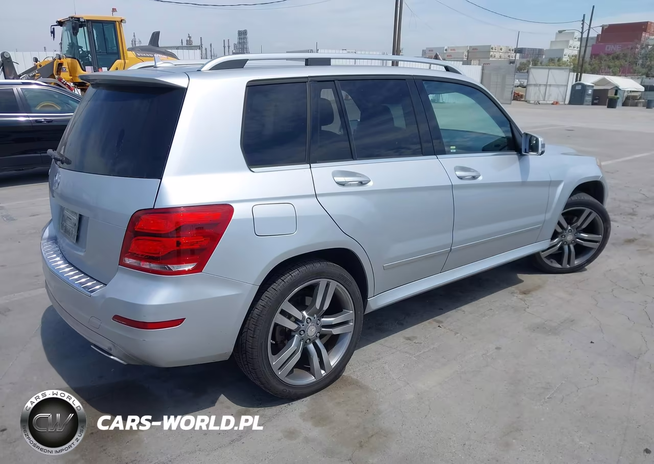 2013 Mercedes-Benz Glk 350 VIN:WDCGG5HB5DG013606 - 4