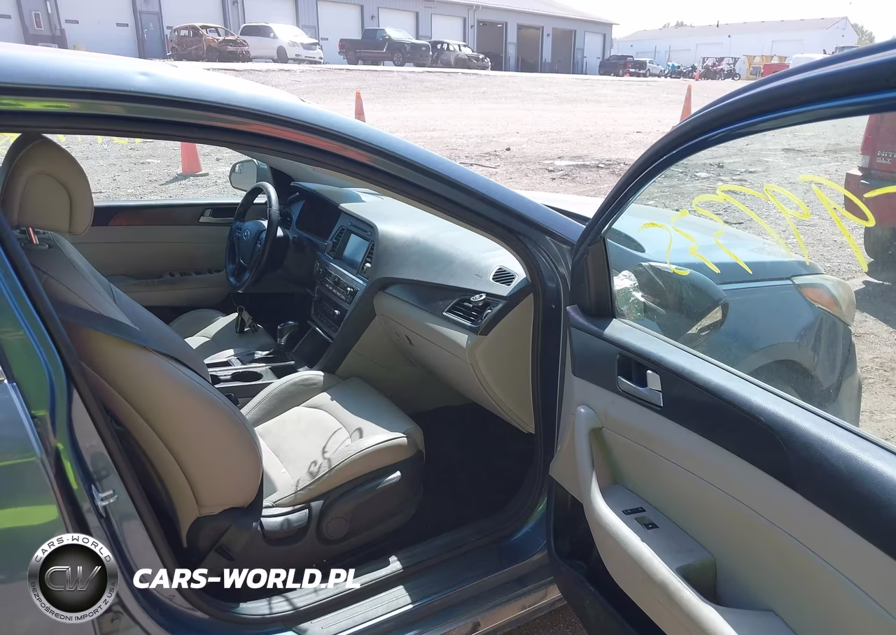 2016 Hyundai Sonata Sport VIN:5NPE34AF5GH393546 - 5