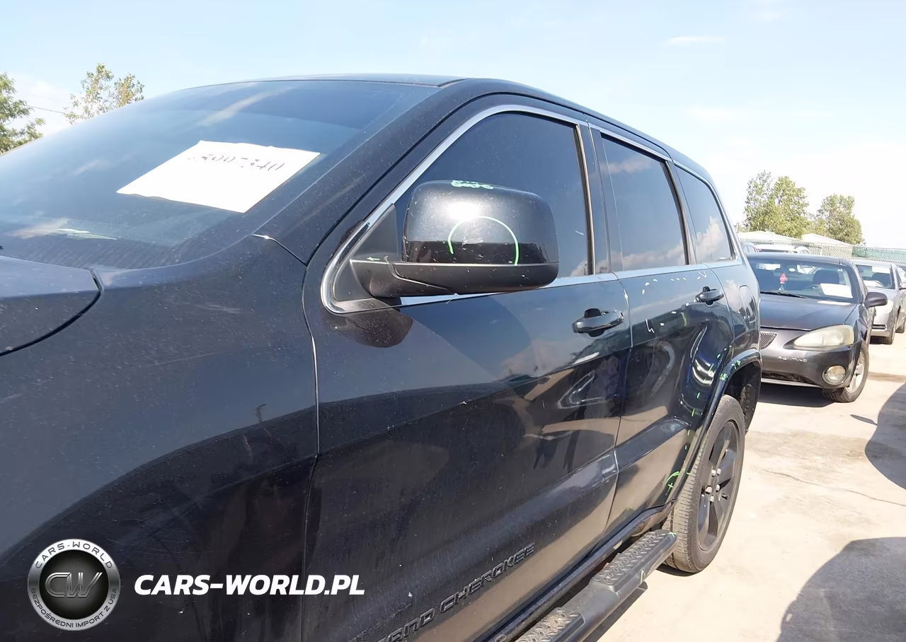2015 Jeep Grand Cherokee Altitude VIN:1C4RJFAG6FC181518 - 14