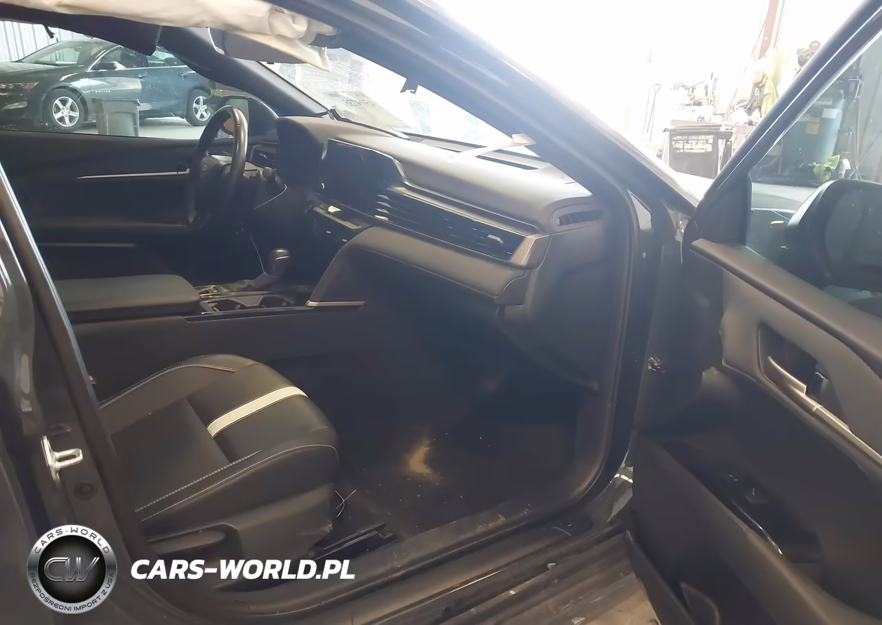 2025 Toyota Camry Se VIN:4T1DBADK5SU004923 - 5
