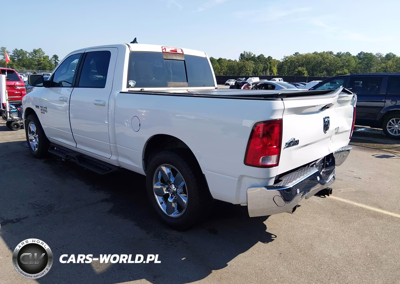 2019 Ram 1500 Classic Big Horn 4X2 6'4 Box VIN:1C6RR6TT9KS721261 - 3