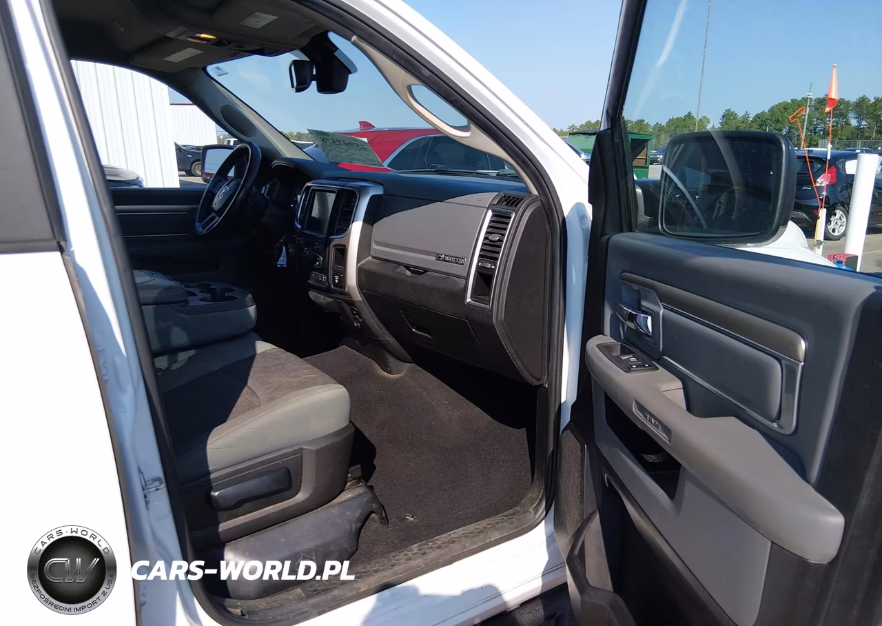 2019 Ram 1500 Classic Big Horn 4X2 6'4 Box VIN:1C6RR6TT9KS721261 - 5