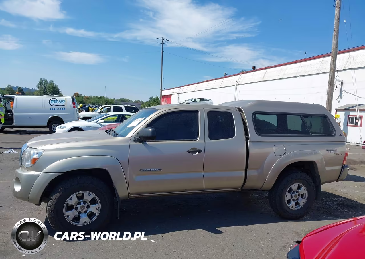 2005 Toyota Tacoma Base V6 VIN:5TEUU42N15Z081183 - 15