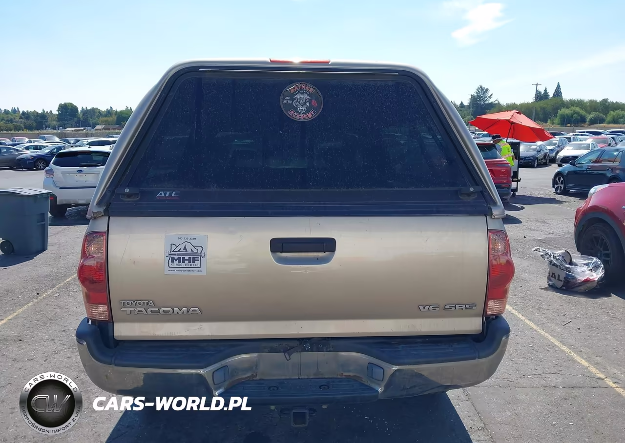 2005 Toyota Tacoma Base V6 VIN:5TEUU42N15Z081183 - 17