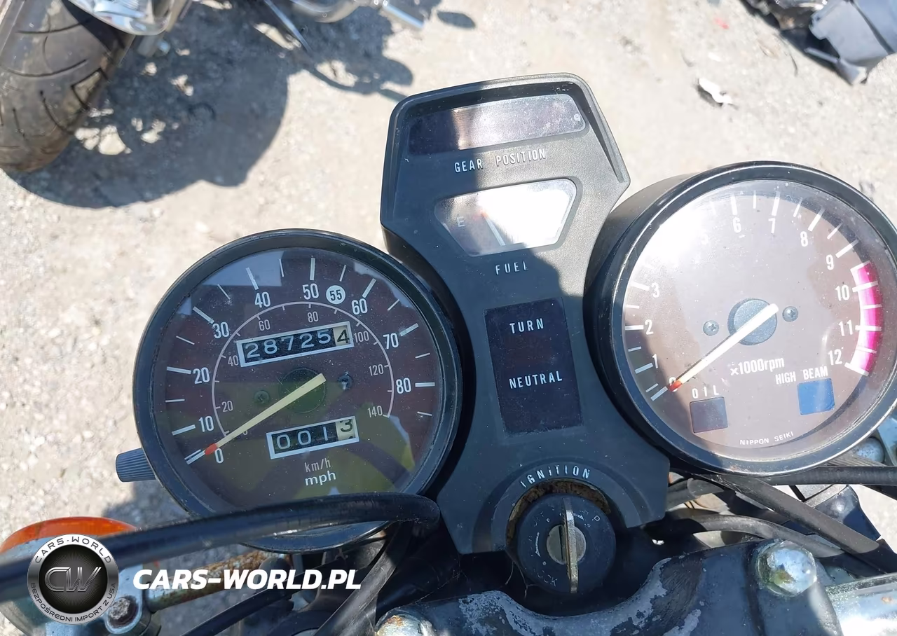 1982 Suzuki Gs650 G VIN:JS1GP71G2C2100747 - 7