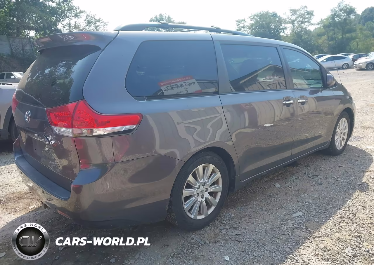 2014 Toyota Sienna Xle 7 Passenger VIN:5TDDK3DC0ES087596 - 4