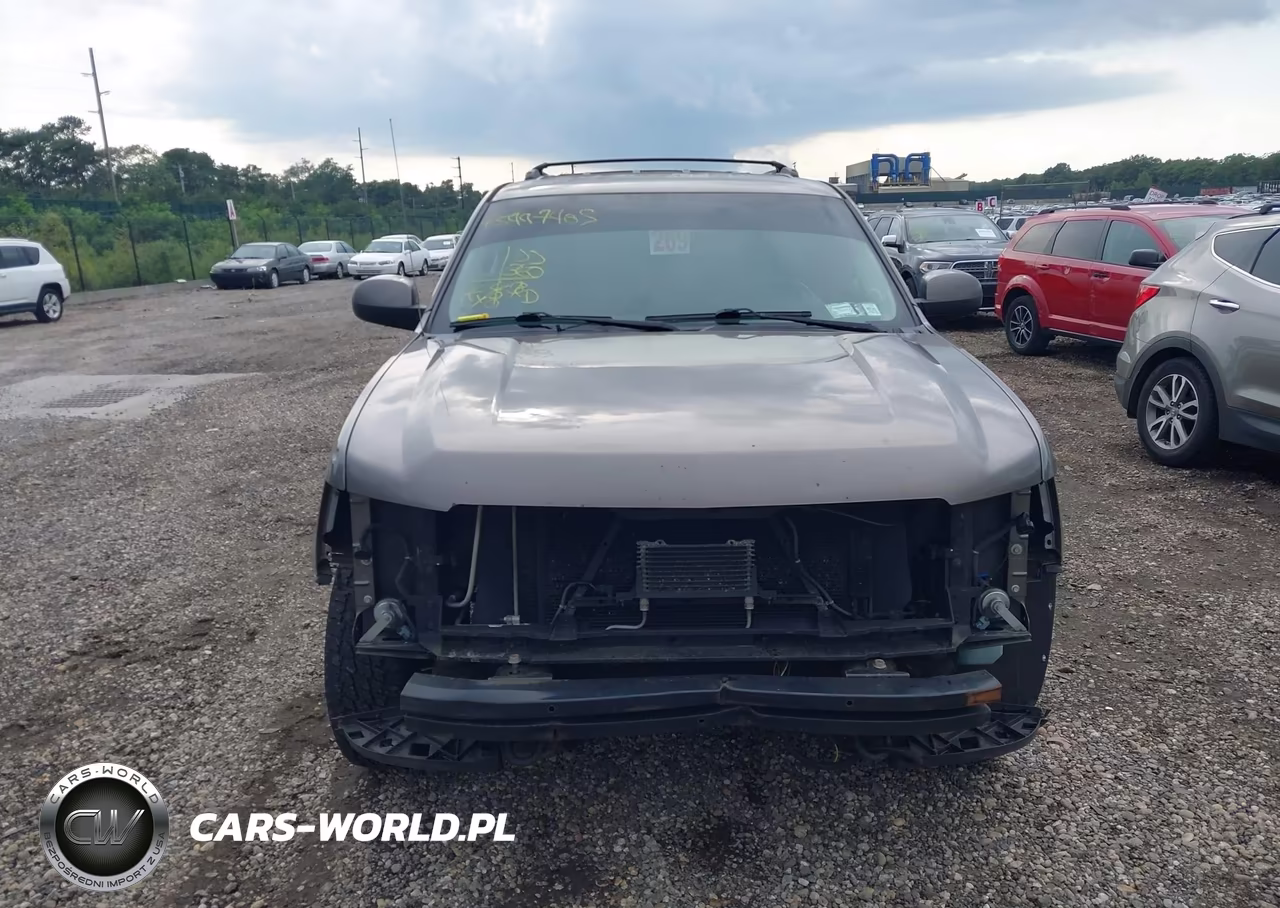 2013 Chevrolet Tahoe Ls VIN:1GNSKAE04DR113802 - 12