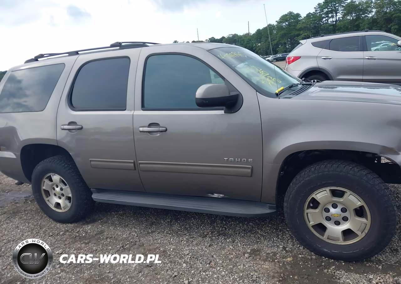 2013 Chevrolet Tahoe Ls VIN:1GNSKAE04DR113802 - 13