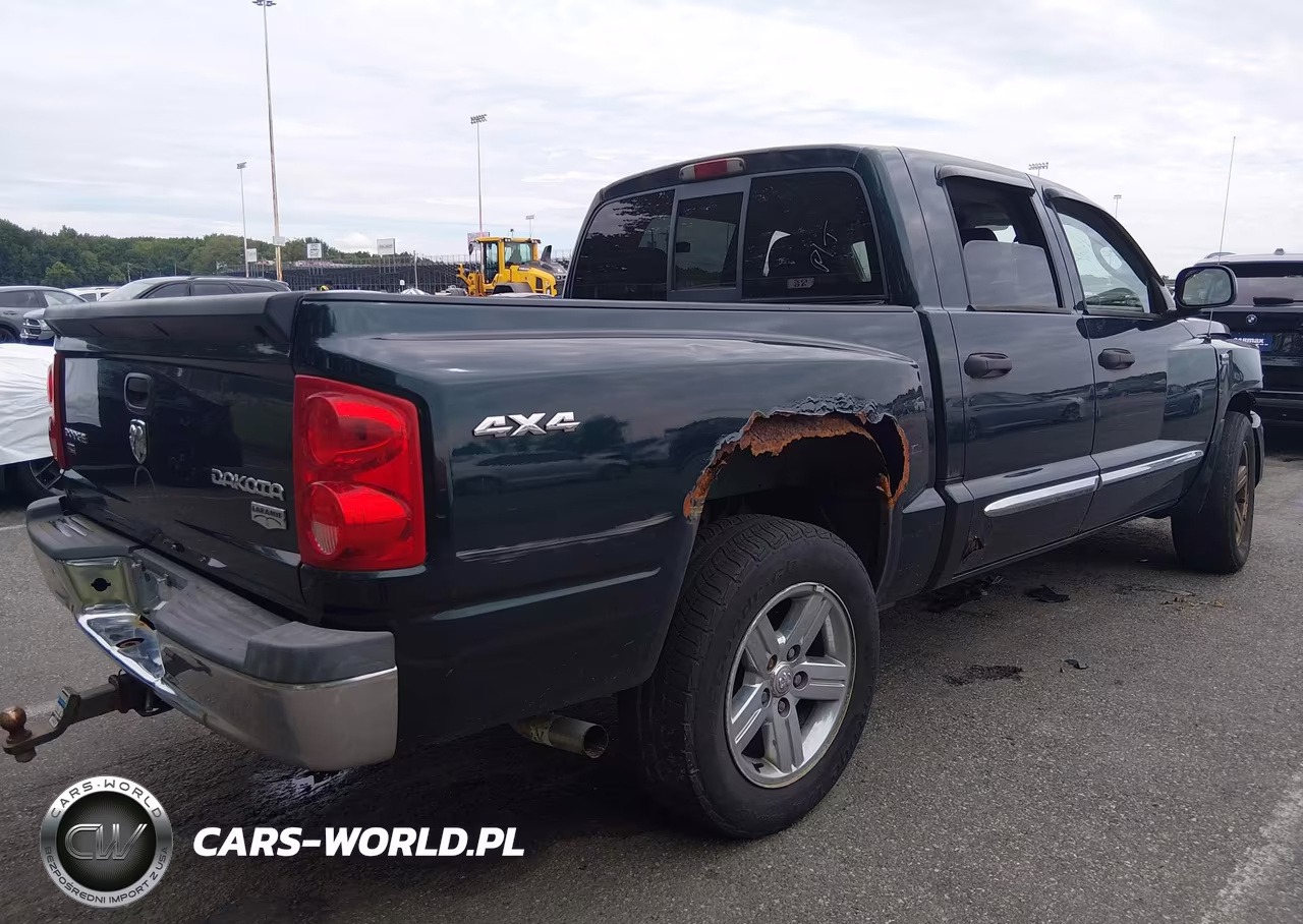 2011 Ram Dakota Laramie VIN:1D7RW5GP6BS528757 - 4
