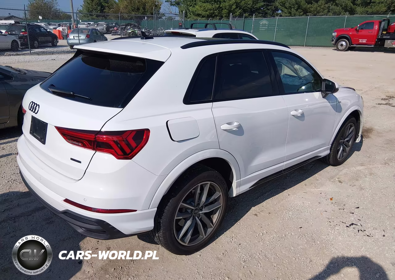 2025 Audi Q3 Premium 45 Tfsi S Line Quattro Tiptronic VIN:WA1DECF35S1065617 - 4