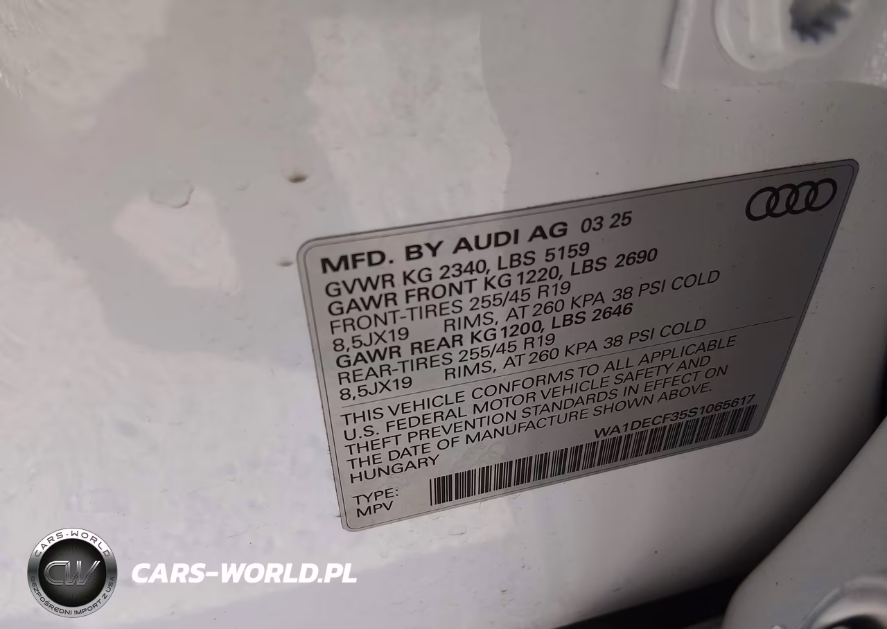 2025 Audi Q3 Premium 45 Tfsi S Line Quattro Tiptronic VIN:WA1DECF35S1065617 - 9