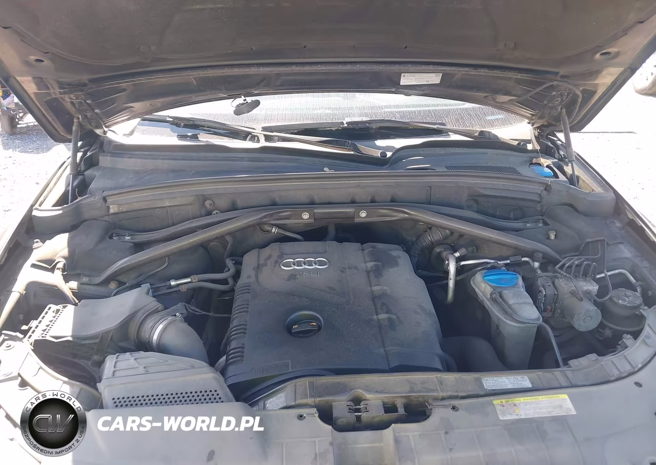 2012 Audi Q5 2.0T Premium VIN:WA1CFAFP5CA130984 - 10