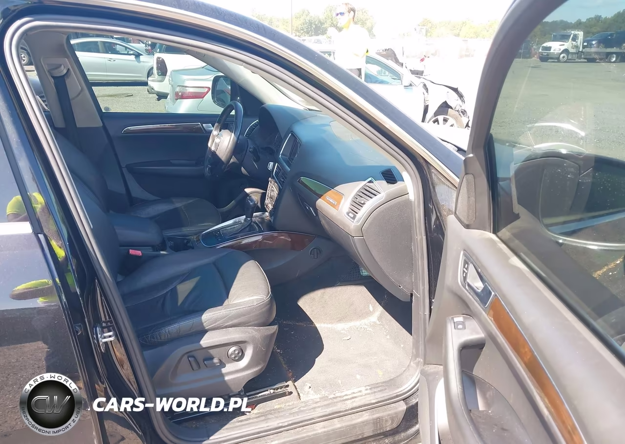 2012 Audi Q5 2.0T Premium VIN:WA1CFAFP5CA130984 - 5