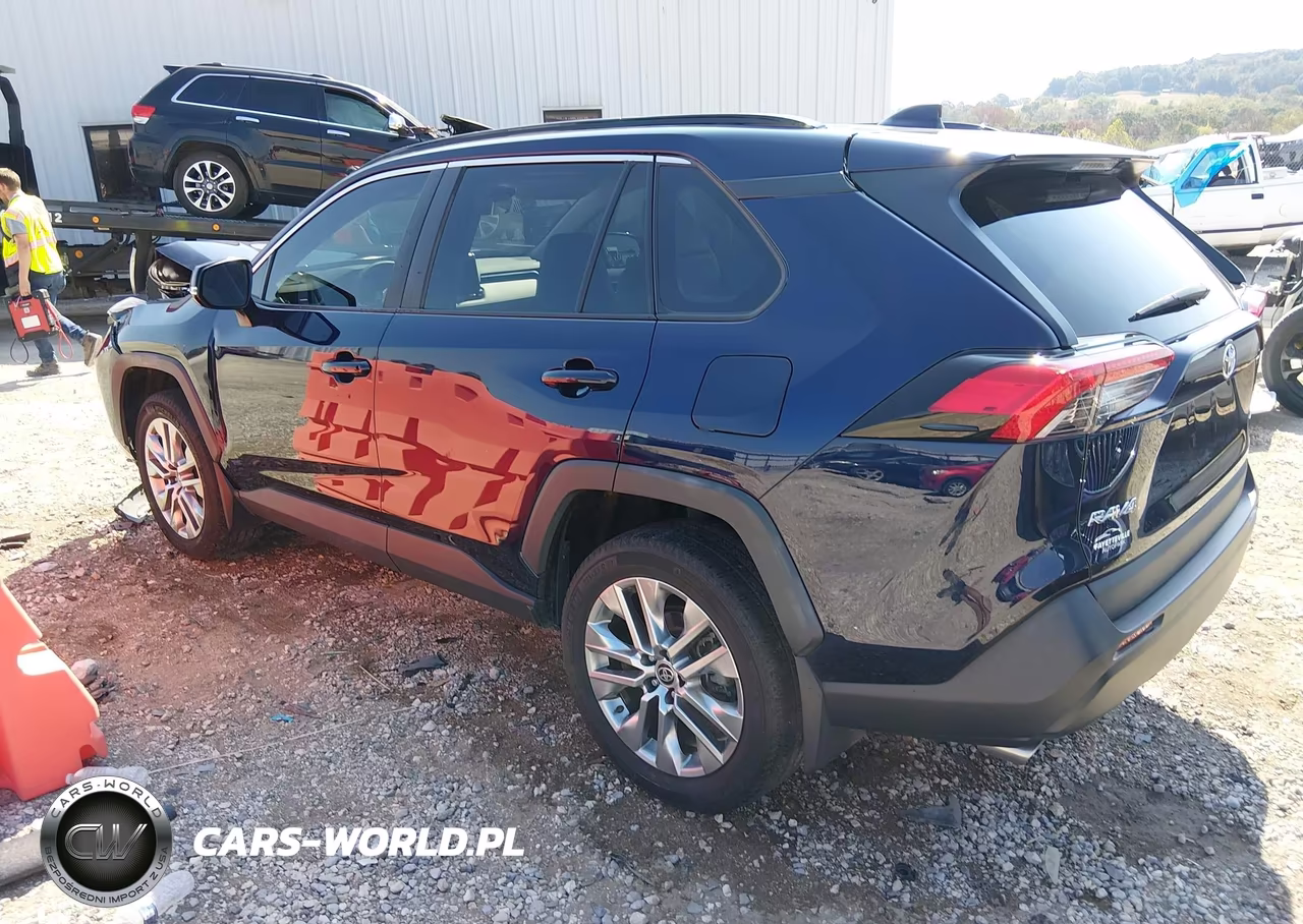 2024 Toyota Rav4 Xle Premium VIN:2T3C1RFVXRW307976 - 3