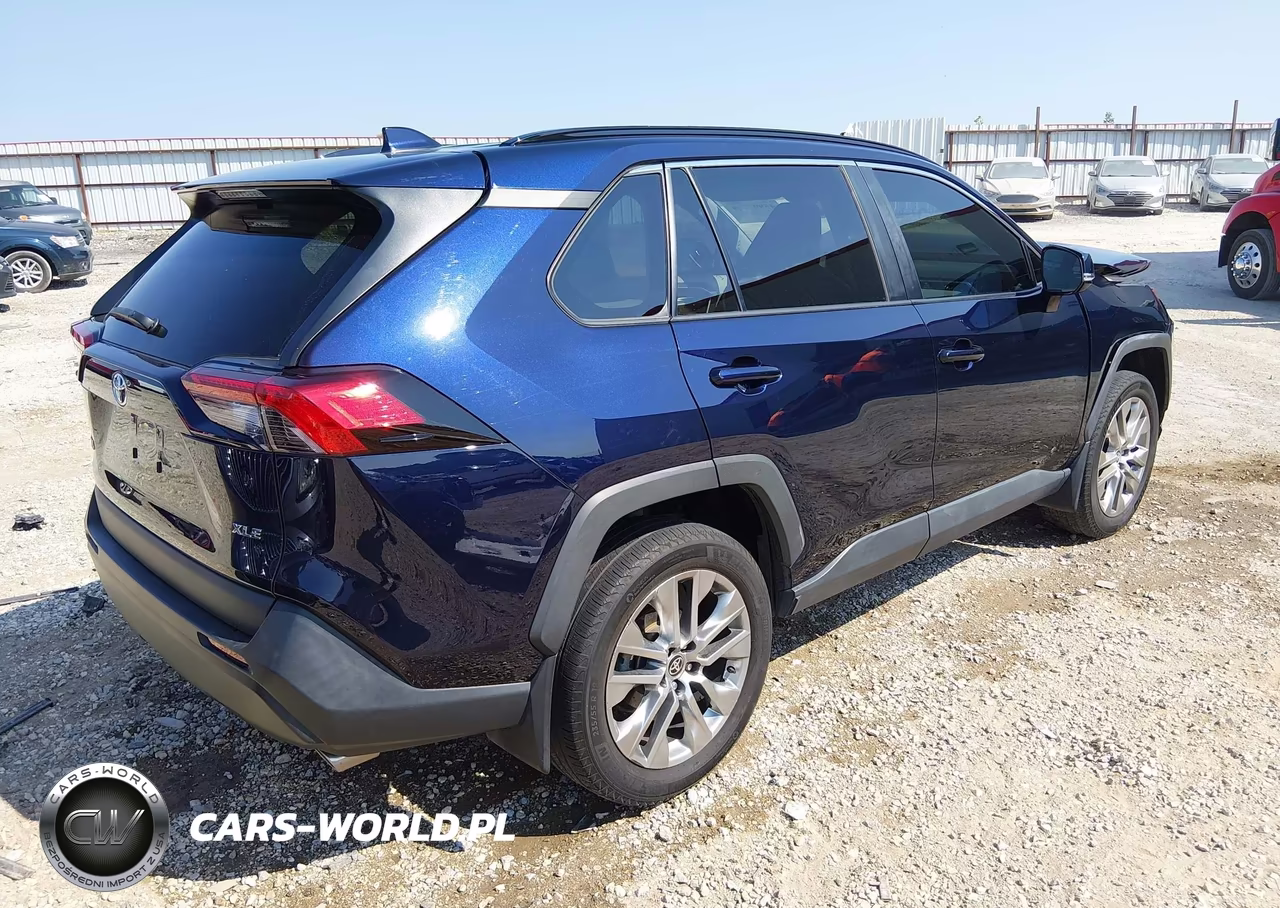 2024 Toyota Rav4 Xle Premium VIN:2T3C1RFVXRW307976 - 4