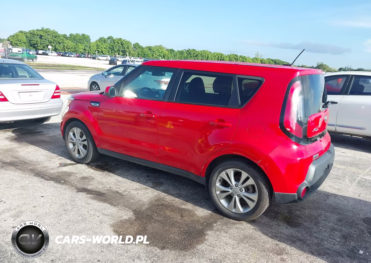 2015 Kia Soul + VIN:KNDJP3A5XF7787793 - 3