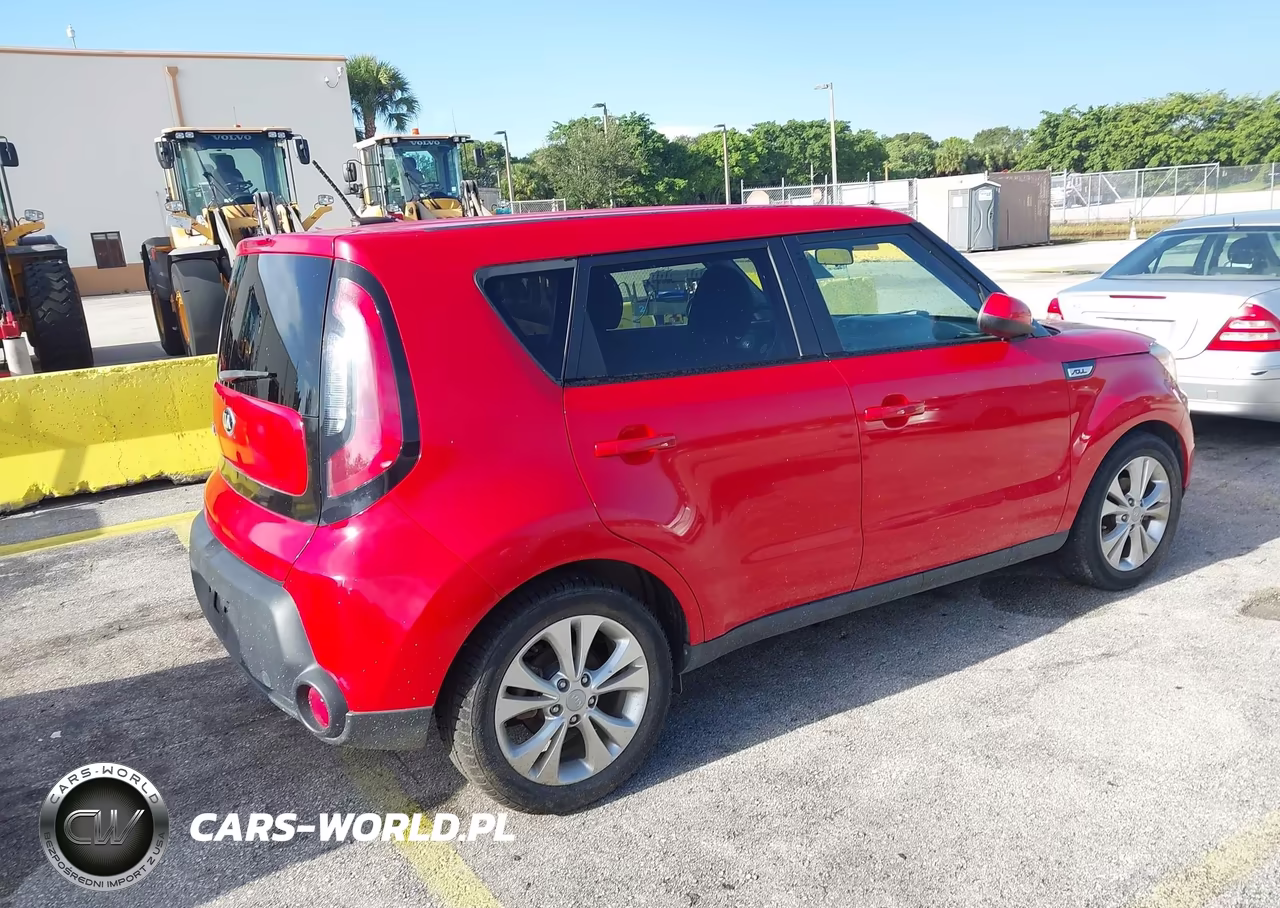 2015 Kia Soul + VIN:KNDJP3A5XF7787793 - 4