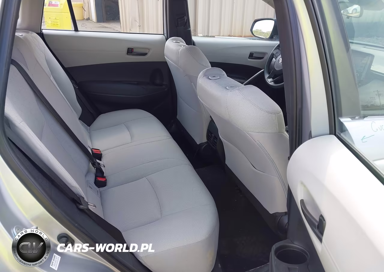 2022 Toyota Corolla Cross L VIN:7MUAAABG0NV043426 - 8