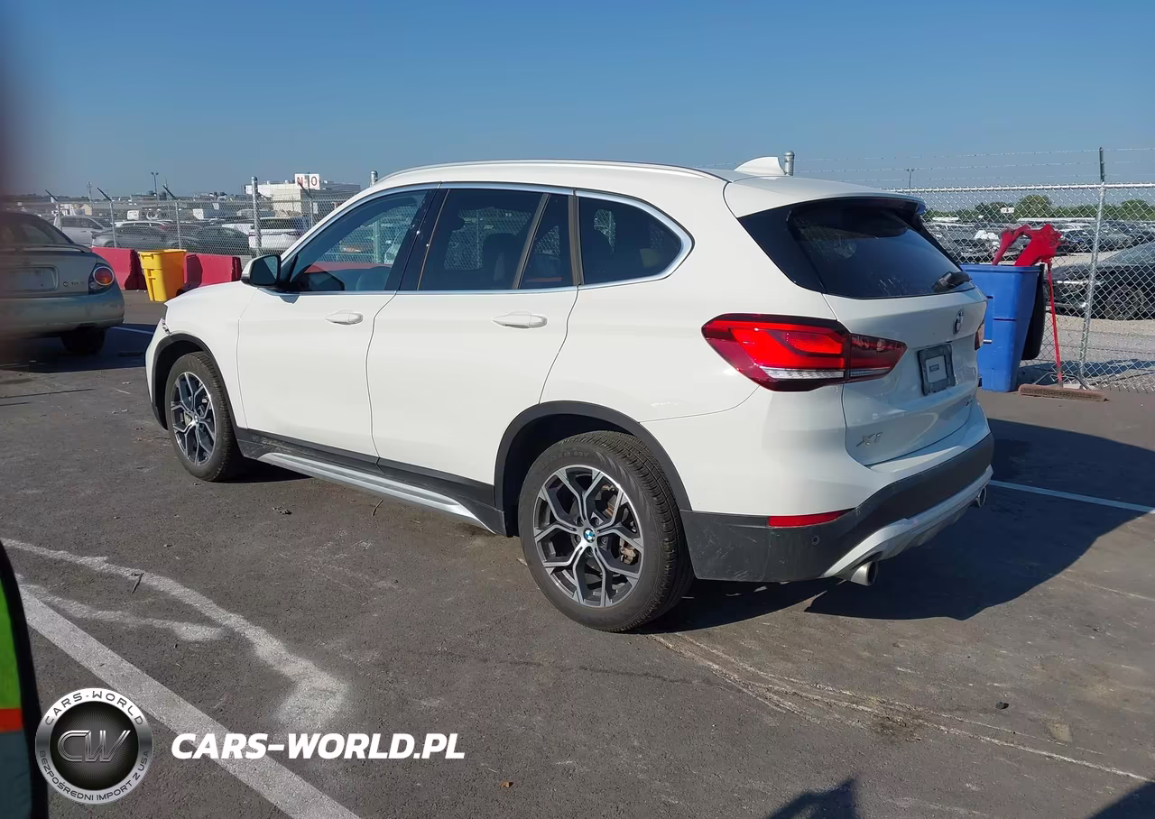 2021 BMW X1 xDrive28I VIN:WBXJG9C07M5U31088 - 3