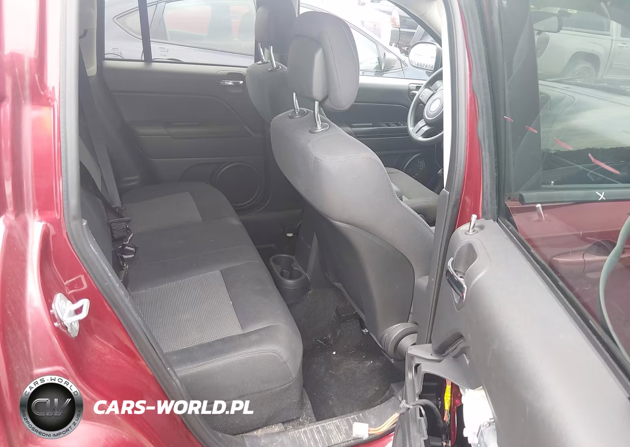 2012 Jeep Compass Sport VIN:1C4NJDBB5CD630697 - 8