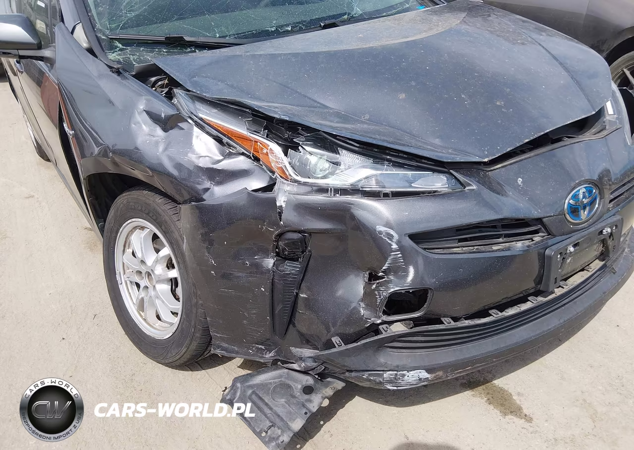 2021 Toyota Prius L Eco VIN:JTDKAMFU3M3133427 - 12
