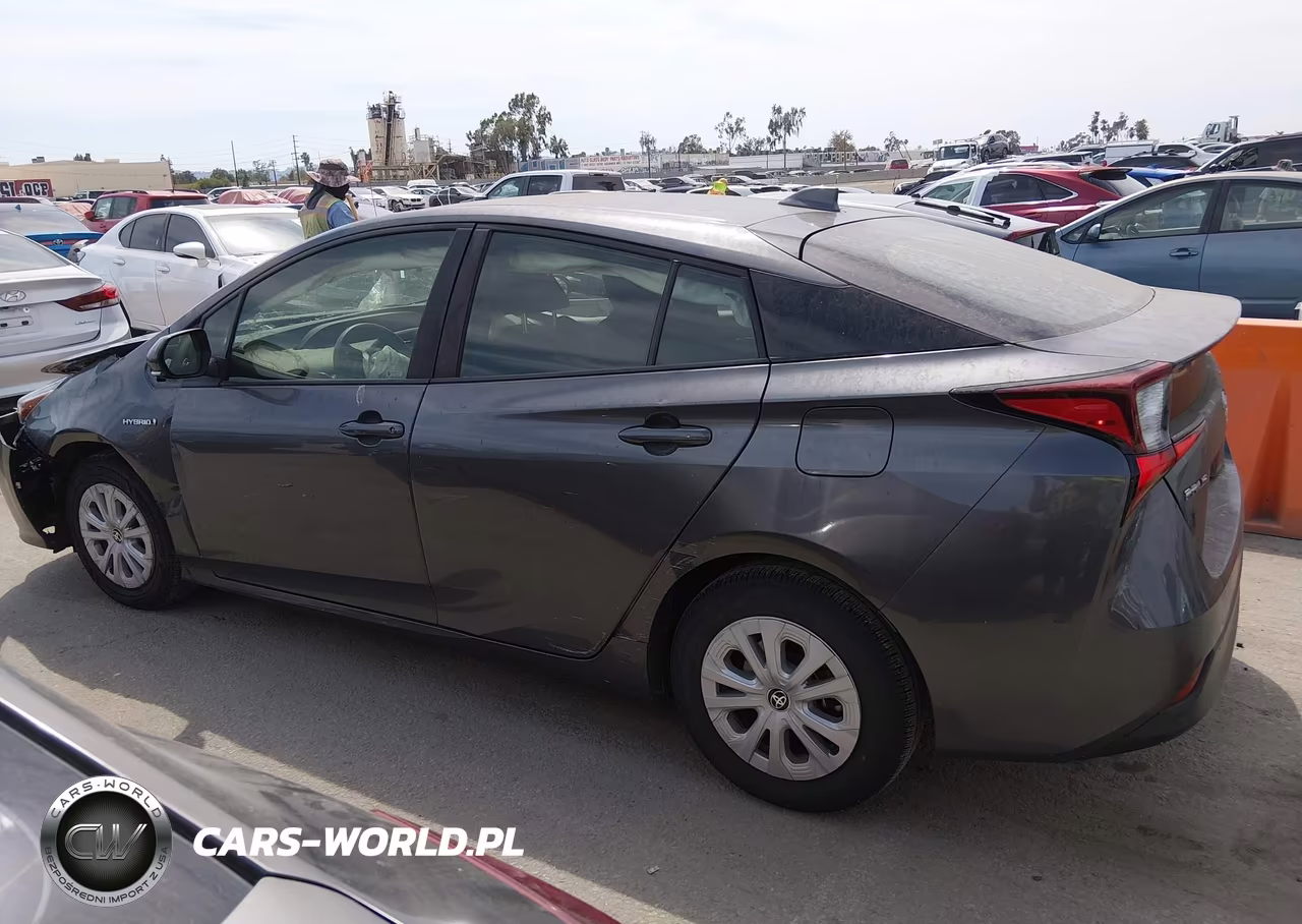 2021 Toyota Prius L Eco VIN:JTDKAMFU3M3133427 - 18
