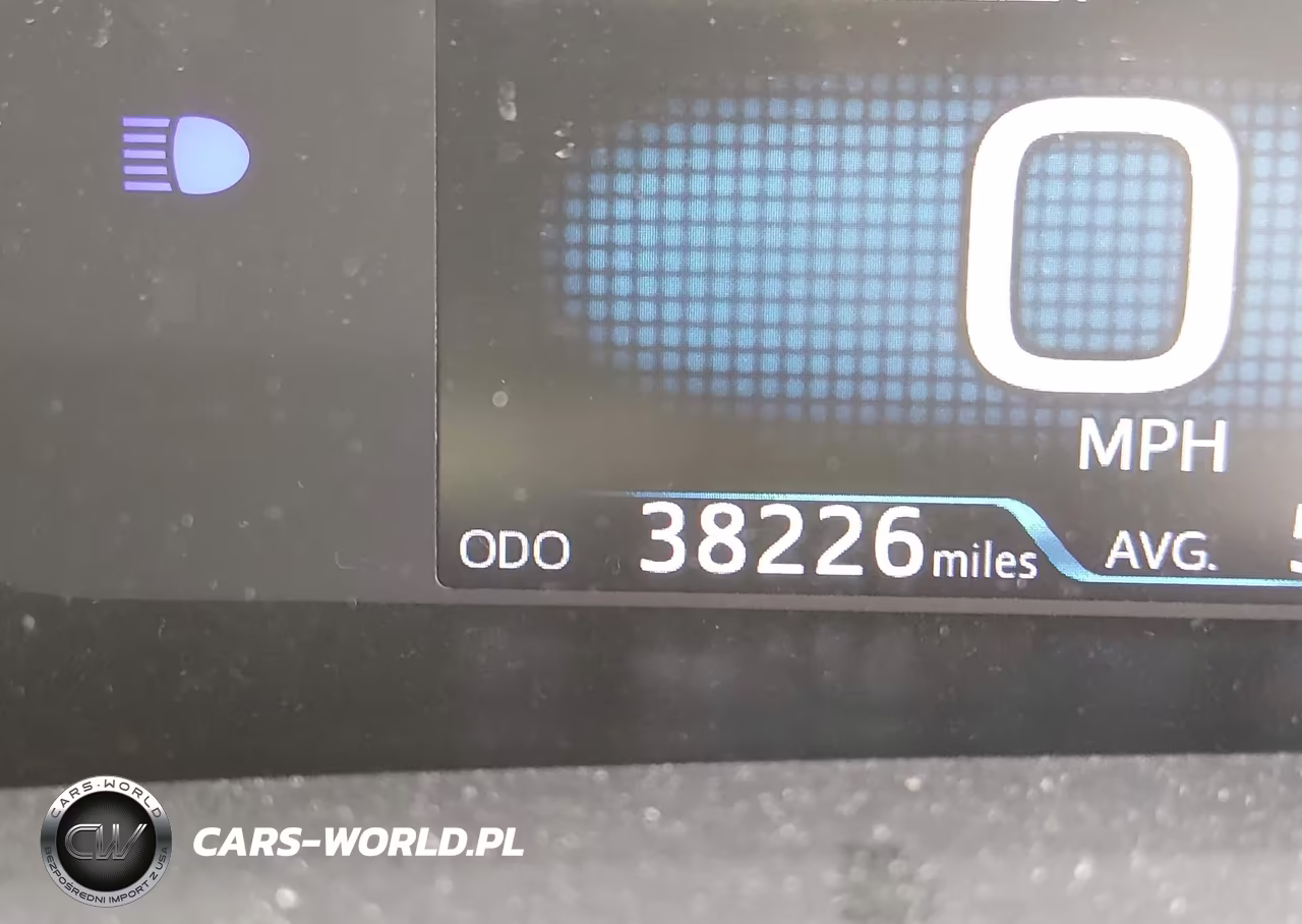 2021 Toyota Prius L Eco VIN:JTDKAMFU3M3133427 - 19