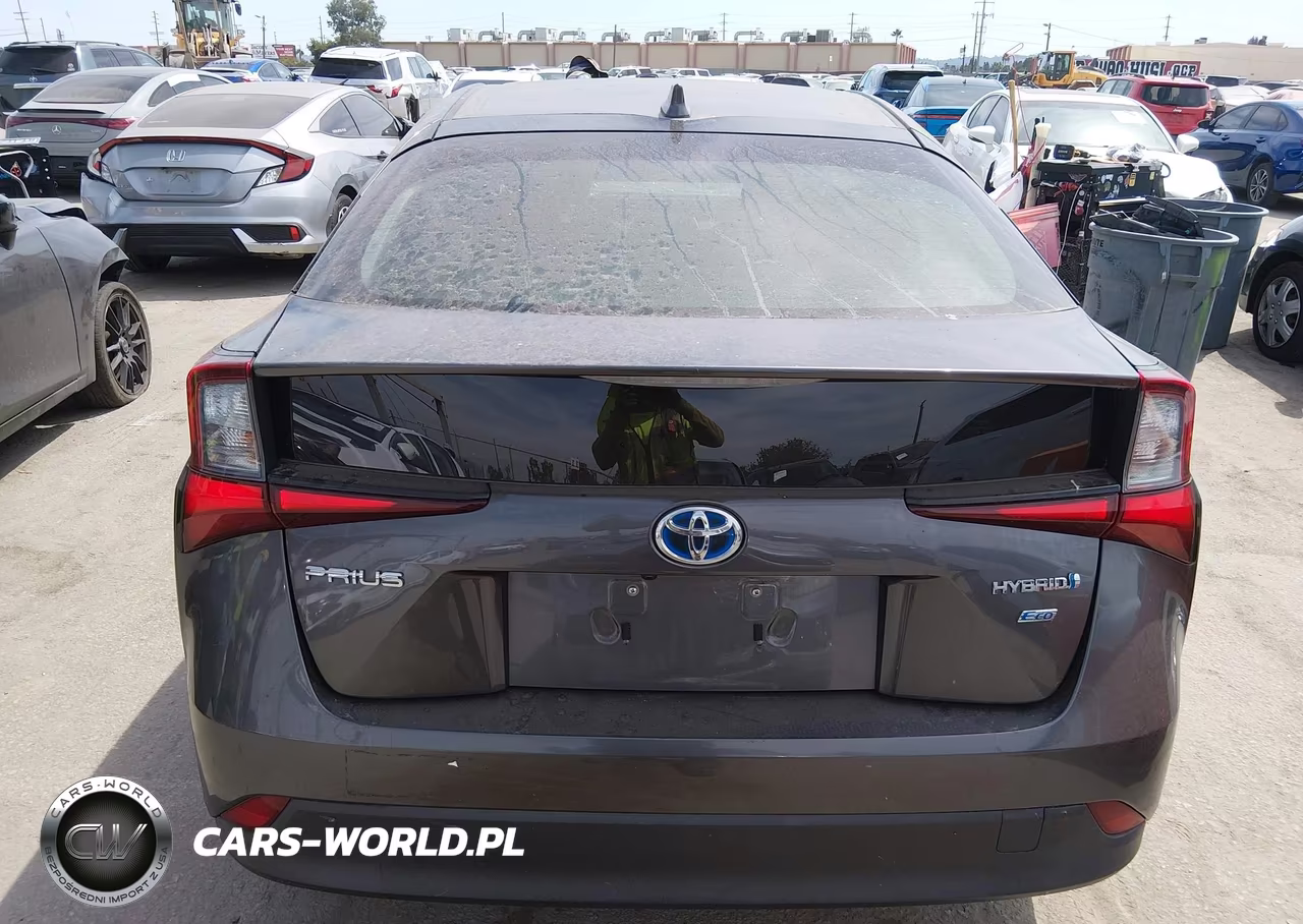 2021 Toyota Prius L Eco VIN:JTDKAMFU3M3133427 - 20