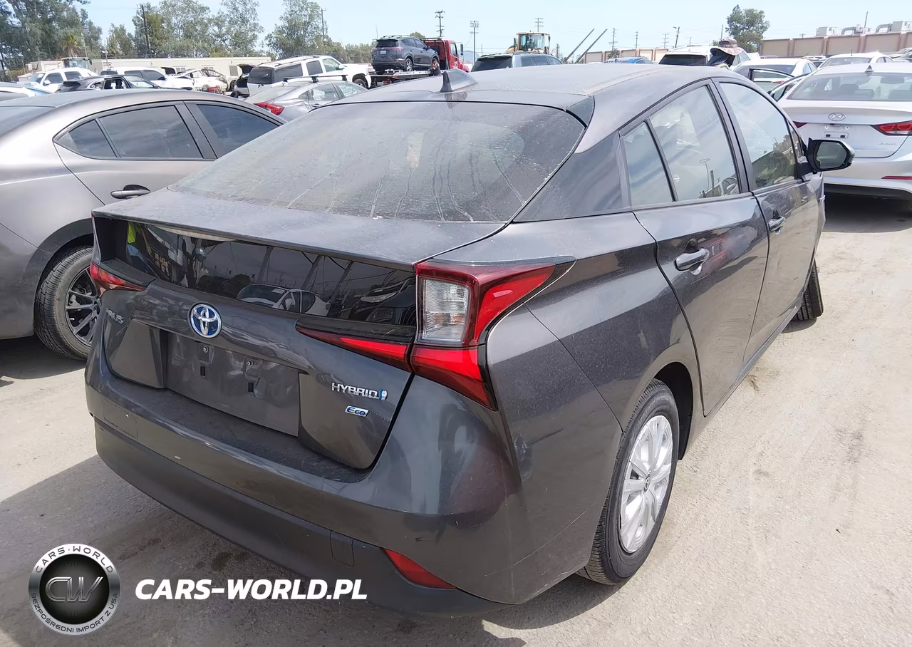 2021 Toyota Prius L Eco VIN:JTDKAMFU3M3133427 - 4