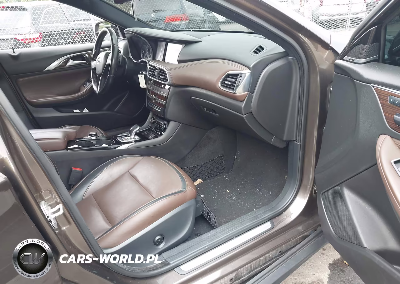 2017 Infiniti Qx30 Premium VIN:SJKCH5CR4HA016542 - 5