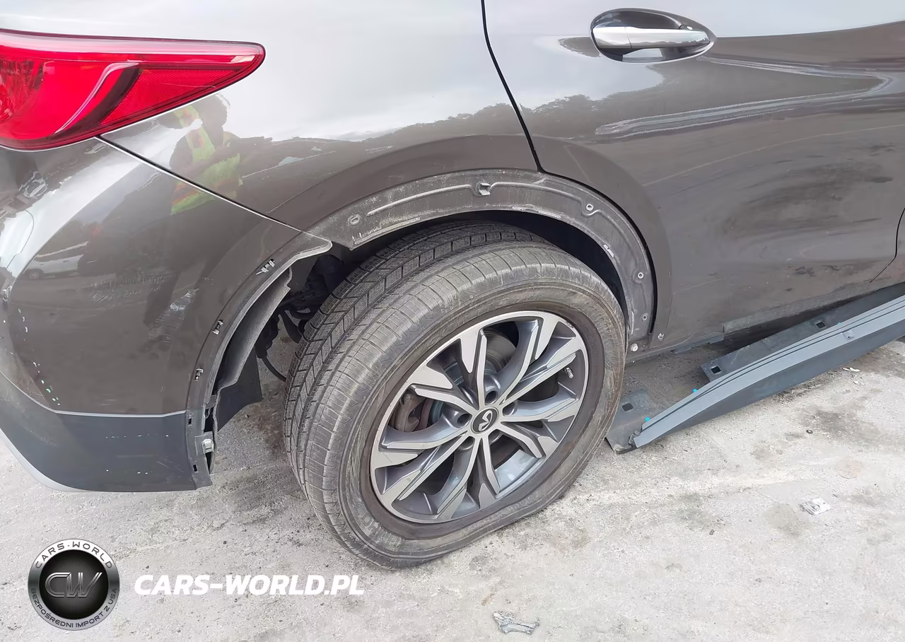 2017 Infiniti Qx30 Premium VIN:SJKCH5CR4HA016542 - 6