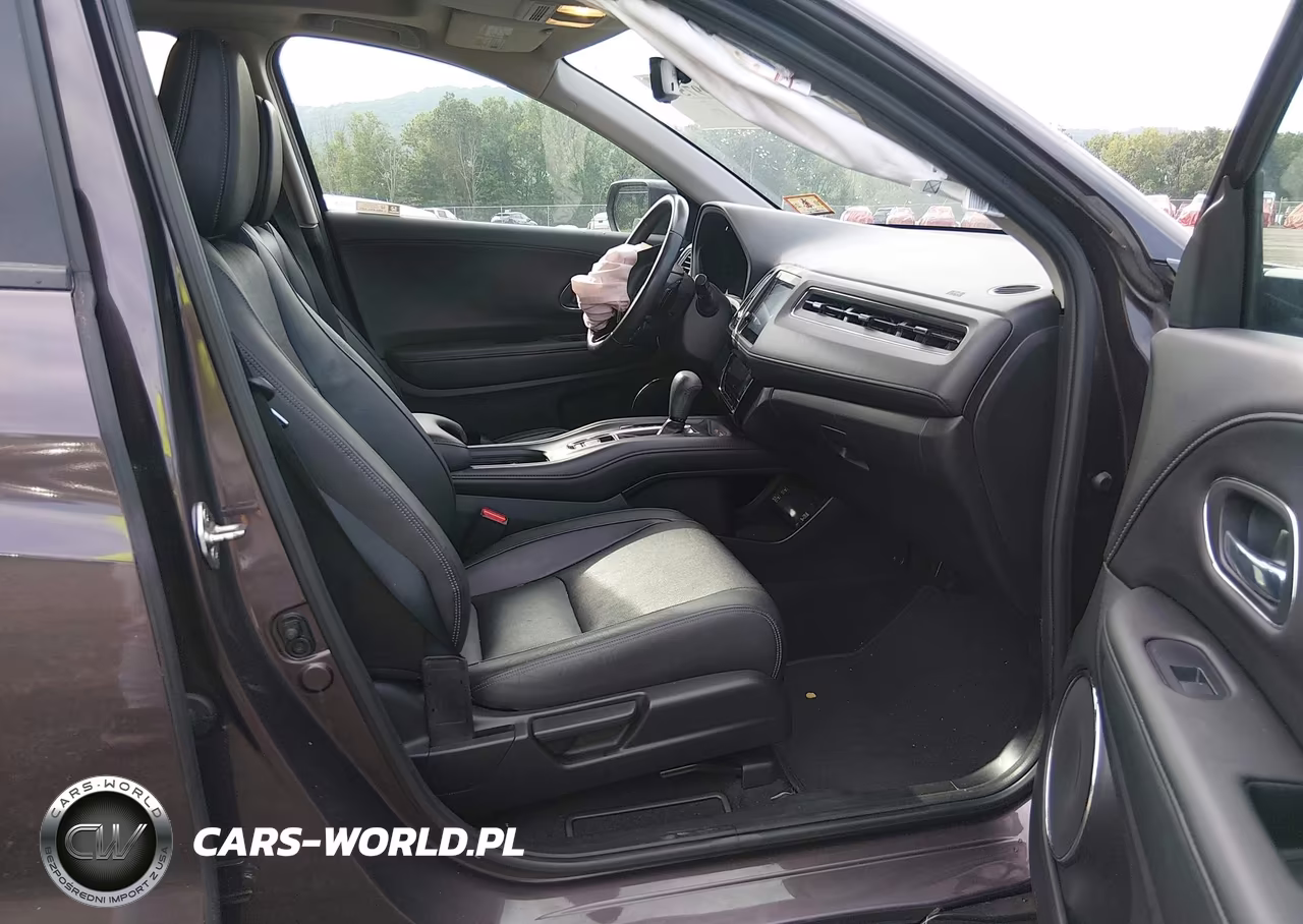 2019 Honda Hr-V Touring VIN:3CZRU6H97KM701758 - 5