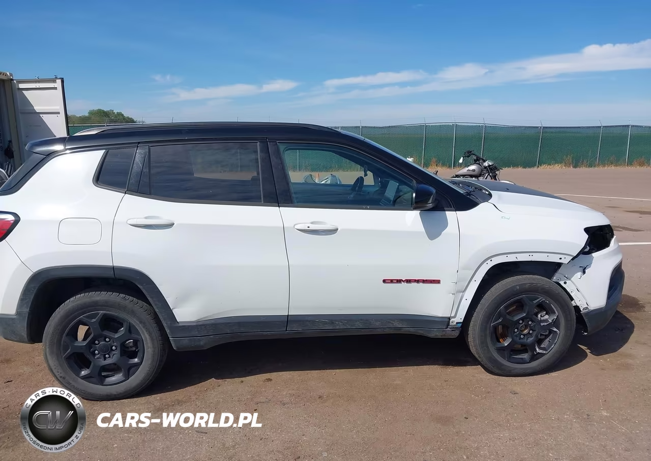 2023 Jeep Compass Trailhawk 4X4 VIN:3C4NJDDN9PT526804 - 13