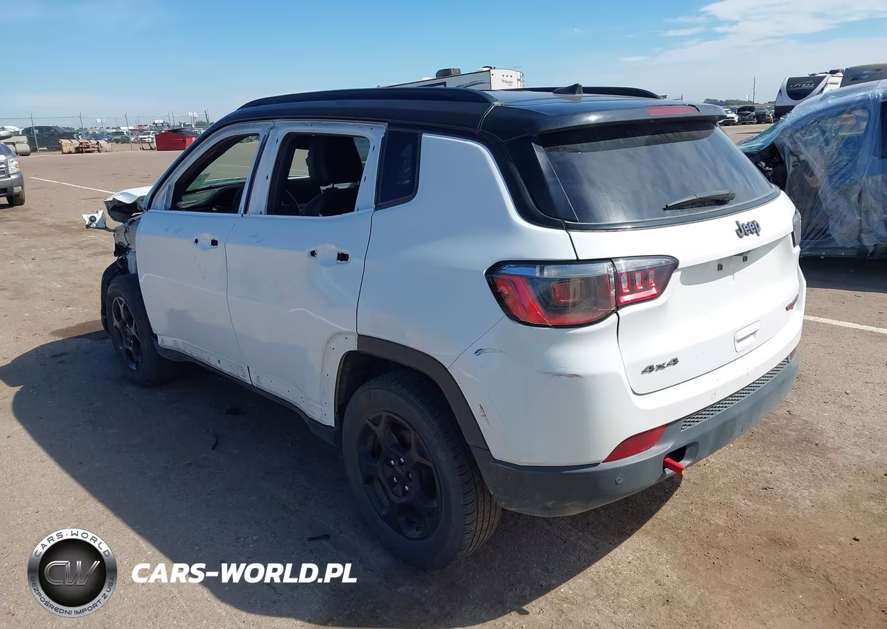 2023 Jeep Compass Trailhawk 4X4 VIN:3C4NJDDN9PT526804 - 3