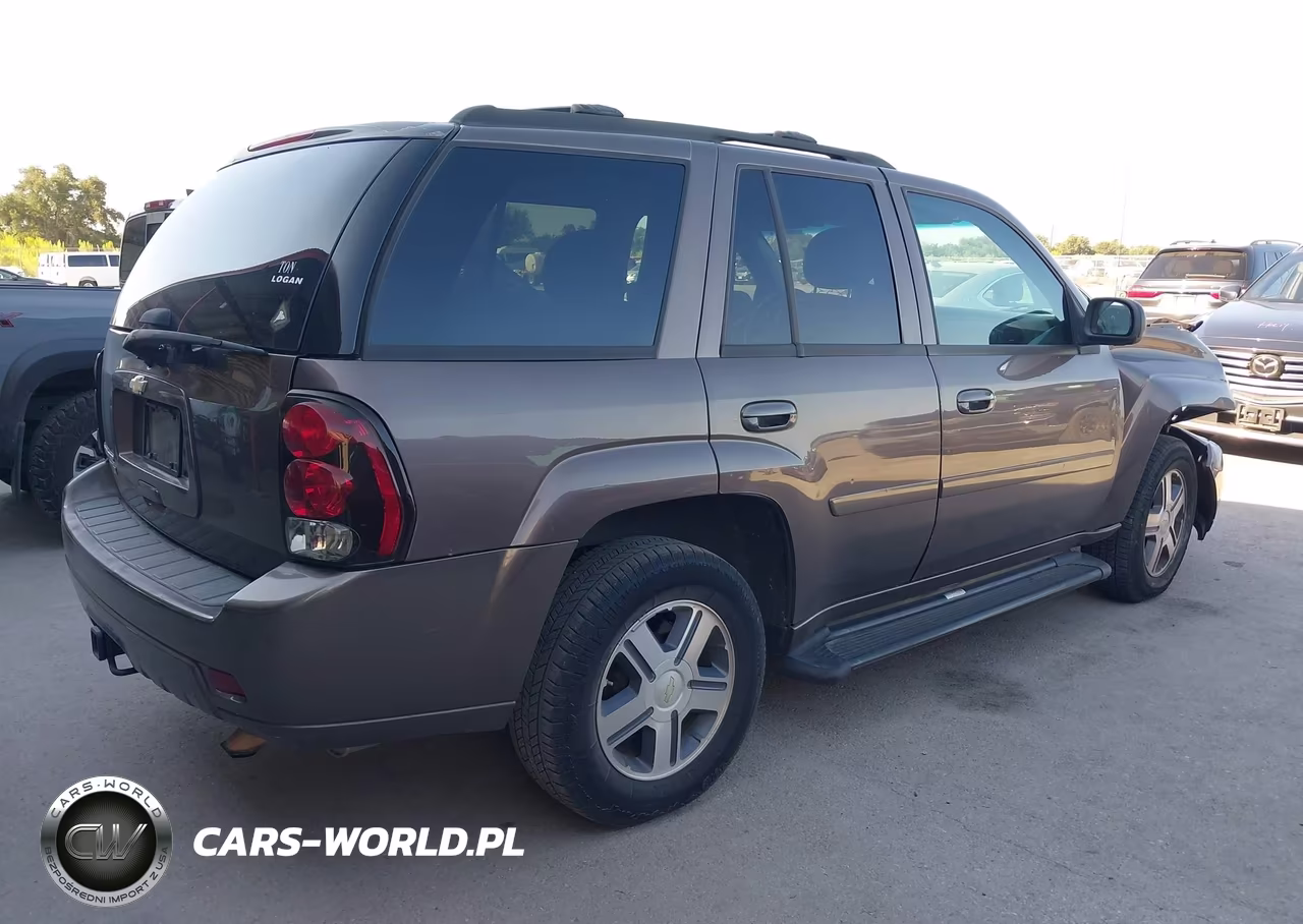 2008 Chevrolet Trailblazer Lt VIN:1GNDS13S182181356 - 4