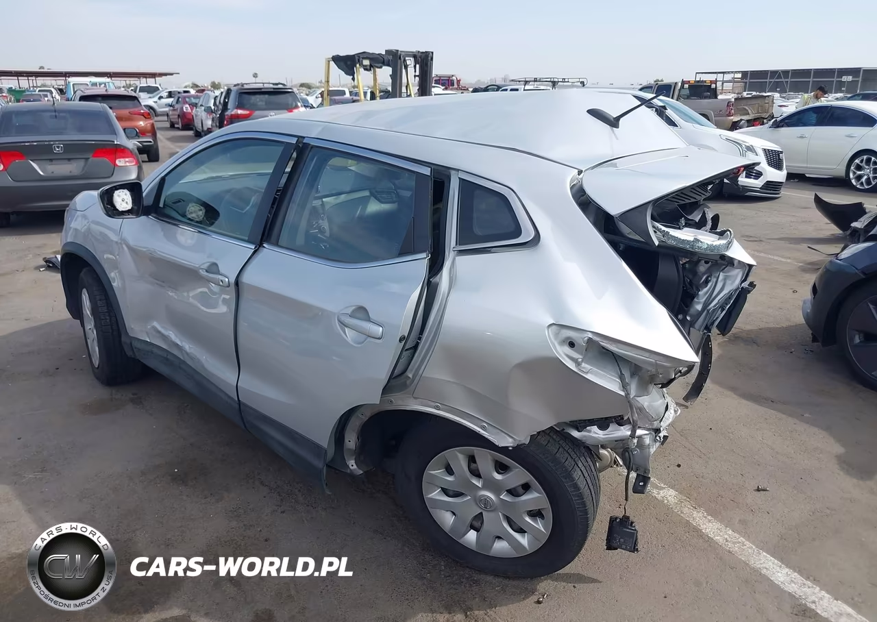 2019 Nissan Rogue Sport S VIN:JN1BJ1CP4KW219373 - 3