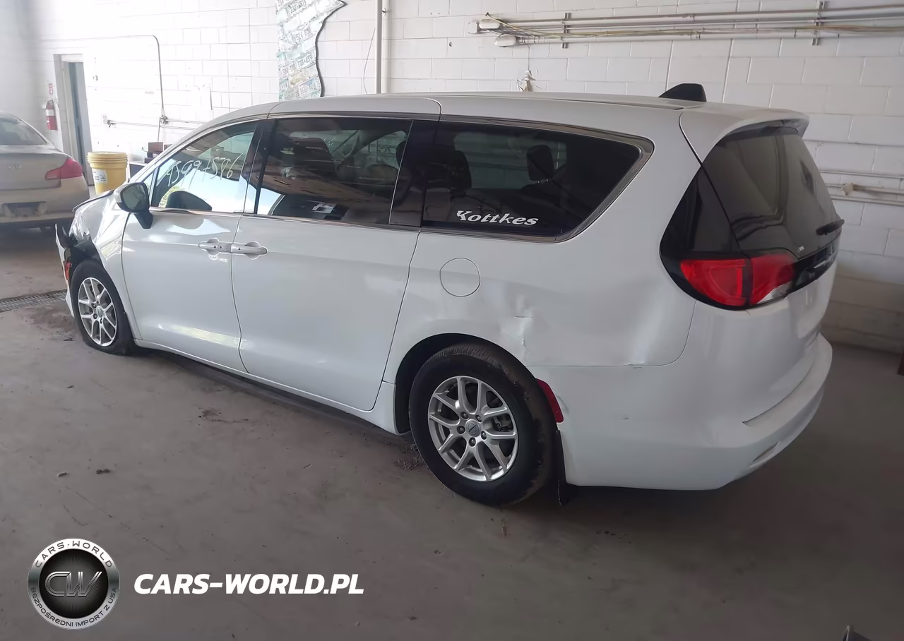 2023 Chrysler Voyager Lx VIN:2C4RC1CG2PR551107 - 3